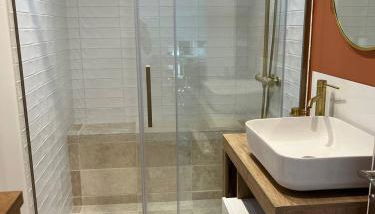 Les clos de Givry - Clos Théodore - Appartement 88m2 climatisé avec sauna et petite terrasse - Foto 5, Shower
