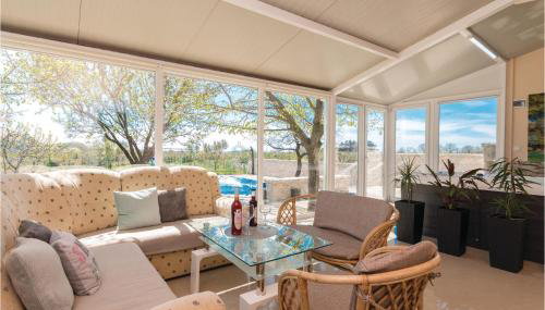 Nice Home In Nadin With Wifi - Foto 5