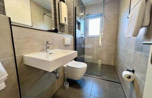 PrimeTime Suite für 4 mit Küche, WIFI und Parkplatz - Foto 11