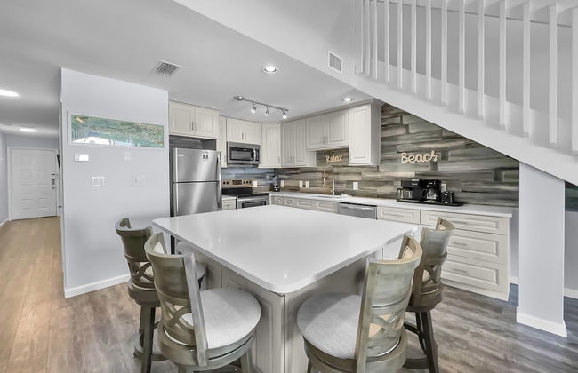 Lorvis Lair 2 Bedroom Condo by RedAwning - Foto 11