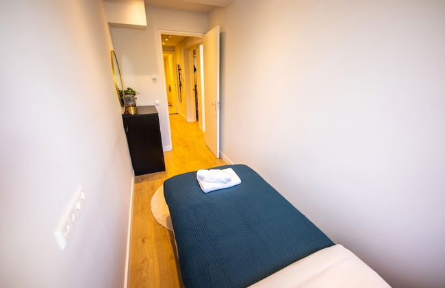 Souterrain 2BR Serviced Apartment - Photo 53