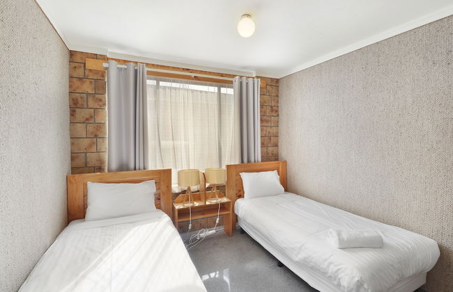 Kellraine Holiday Units - Photo 4