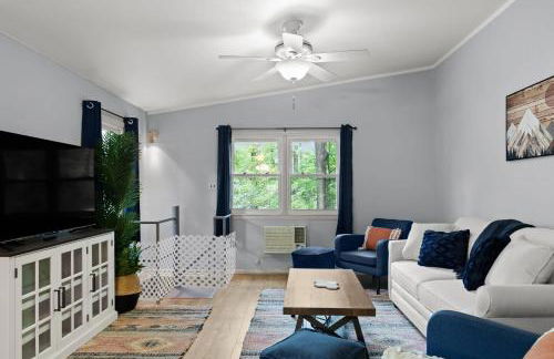 Harpers Ferry Cottage Hot Tub, WiFi, Dog-Friendly - Foto 8