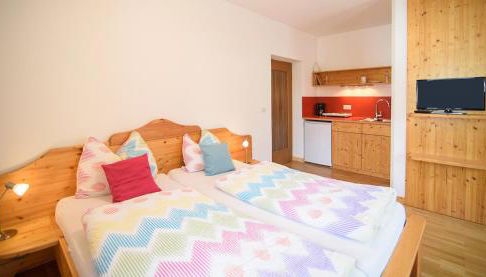 Peter Paul Studio Penegal - Photo 4