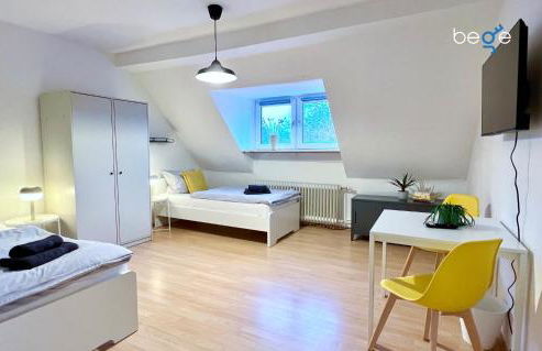 BEGE APARTMENTS WorkLodge - Photo 3