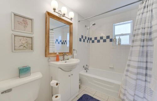 Hike, Ski and Ice Fish! Cozy Bungalow in Cedar - Foto 16