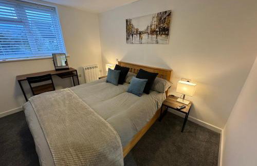 modern 1 bed apartment with car parking - Foto 8