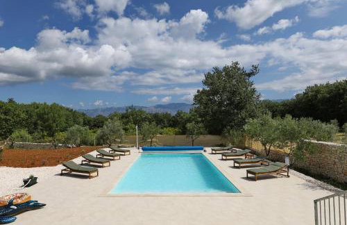 Villa Demare with Heated Pool, Free EVC Station - Foto 10