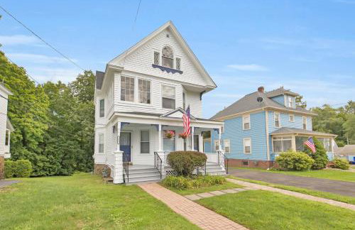 West Hartford Center- Charming New England Apt - Foto 20
