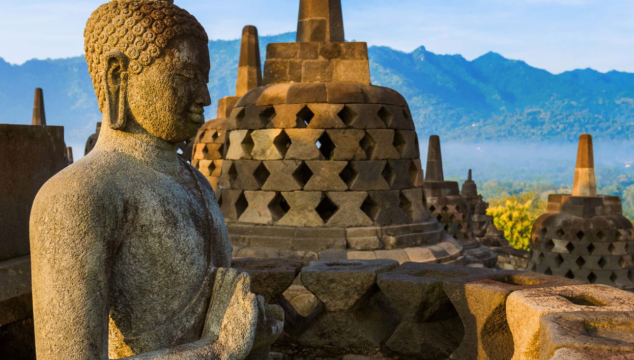 Escursione privata ai templi di Borobudur e Prambanan