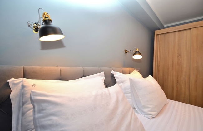 Charming Apartment With Private Pool and Garden - Foto 8