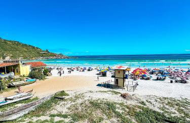 Hospedatom - Apartamento Beira-Mar Praia Grande Arraial do Cabo - Foto 5