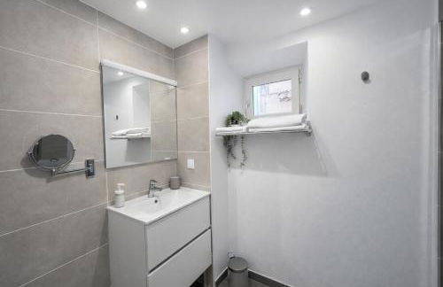 Sous les platanes - Photo 3