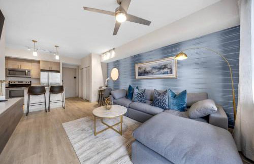 Isla Blue in DTWN 3 Min From Las Olas - Photo 1