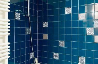 Appart clim wifi - 2 à 6 pers - piscines - parking - Foto 37