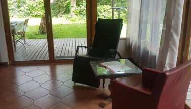 Mitten im Garten - Foto 4