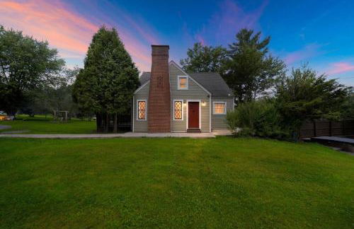 Cozy Cottage House - Pool & Hot Tub - Foto 1