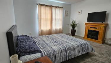 Niagara Shoreline Villa 1 - Photo 4