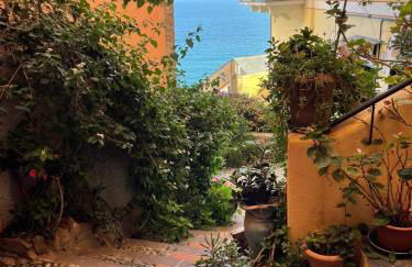 Sea View Suite - Sleeps 3 - Free Parking - Foto 26