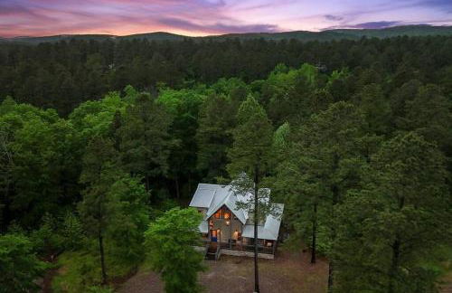 King Suite! Hot Tub, Arcade Games, L2 EV, Fire Pit, Kids Playset, Ping Pong, Dog Friendly - Foto 46