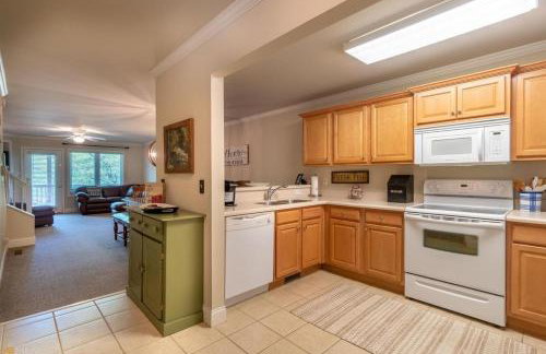 Riverfront home within walking distance of Helen - Foto 21