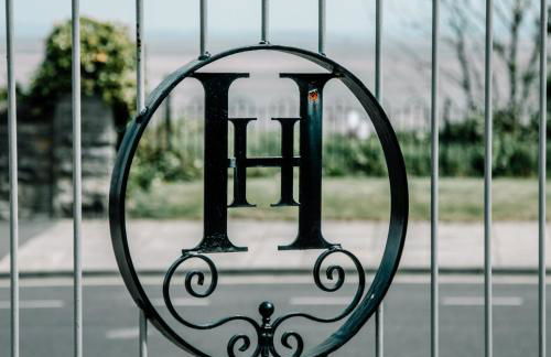 Holm House - Stylish Coastal Suites - Silures Bar & Restaurant On-site - Foto 77