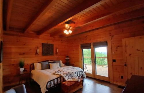 Luxury Mtn Log Home- Sevier Lodge at May Ridge - Foto 25