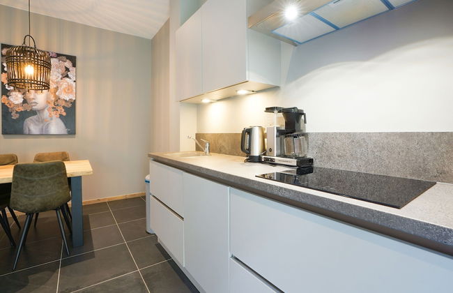 Scenic Escape With Garden - Photo 12