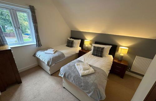 Trewhiddle Retreat V17 by Together Travel - Luxury 4-Bedroom Villa - Foto 29