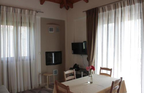 Evinos Garden - Photo 43