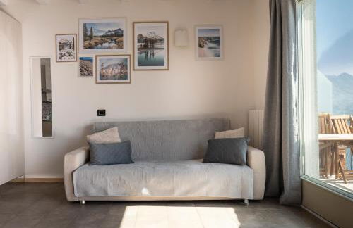 EnjoyIseoLake - Cherubino - Nice 2 floors apartment with pool, terrace and a terrific lake view - Photo 24