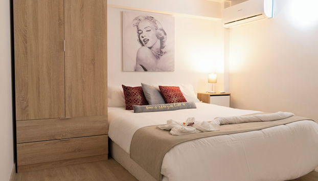 Oshun Mirasierra - Photo 2, Room