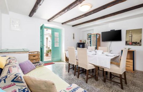 3 Bedroom Lovely Home In Nerezine - Foto 3