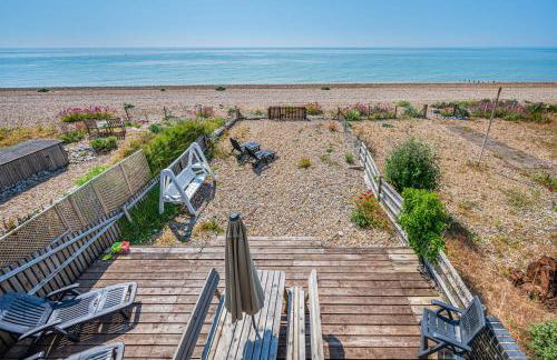 Pebble Paradise Beachfront Family Getaway - Foto 2