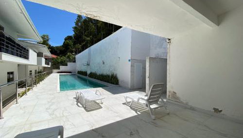 Apto Térreo com 2 quartos (ambos com ar split), sendo 1 suíte, internet privativa 300MBPS, no Residencial Vila Regina, condominio com piscina e área gourmet bem próximo a praia de Taperapuã - Foto 5