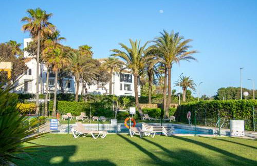 The Marbella Beachfront Gem - Photo 27