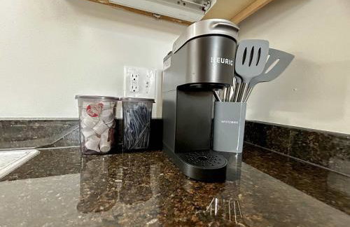 West Loop - City Views With In & Out Parking 2 - Photo 46