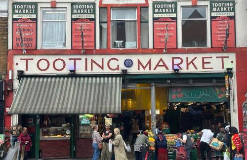 Bright and Spacious 3BDR Loft by Tooting Broadway - Photo 27