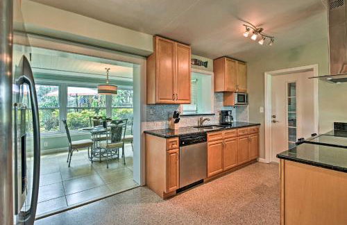 Charming Port Orange Home - Walk to Beach! - Photo 18