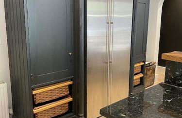 Beautiful 3 bed cottage in Lymington. Perfectly located for Coast and New Forest - Foto 4