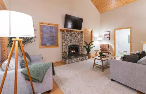 River Rock Chalet :: Hot Tub, Pets, Stevens Pass - Foto 7