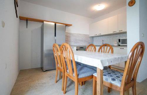 Holiday Home Mara by Interhome - Photo 9