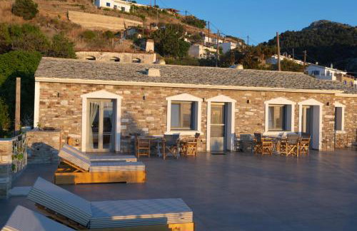 Erifi Luxury Suites - Photo 46