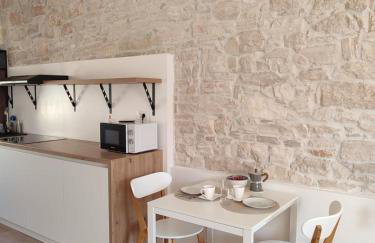 Central Studio Apartment - Photo 13