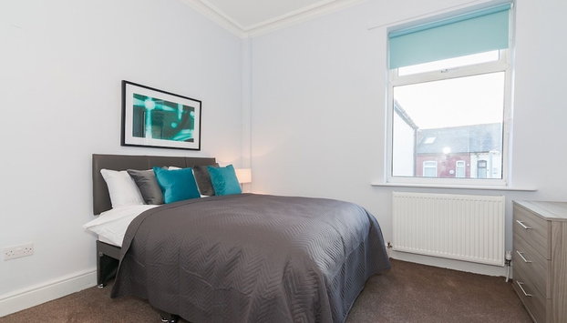6 Bed House near Manchester - Foto 4, Habitación