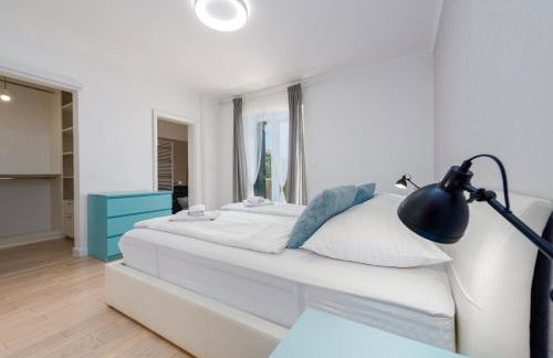 Villa Field Hill with Swimming Pool and Tennis Court - Foto 32