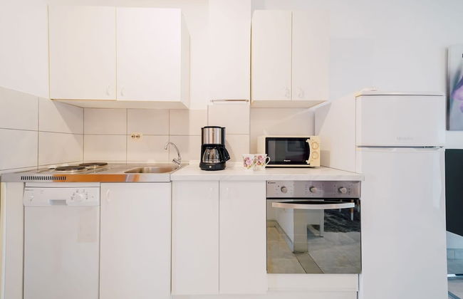 Adorable Apartment With Swimming Pool and Terrace - Foto 7