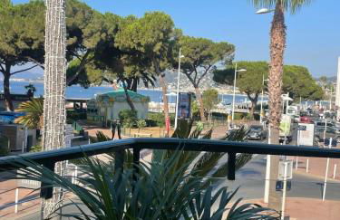 Face à la mer et à 2 pas des plages Juan les Pins 'Tout à pied' - Photo 4