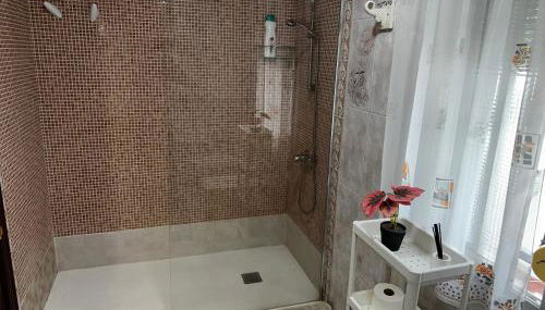 Sevilla Apartamento en Camas a minutos del centro de Sevilla Wifi - Foto 5, Shower