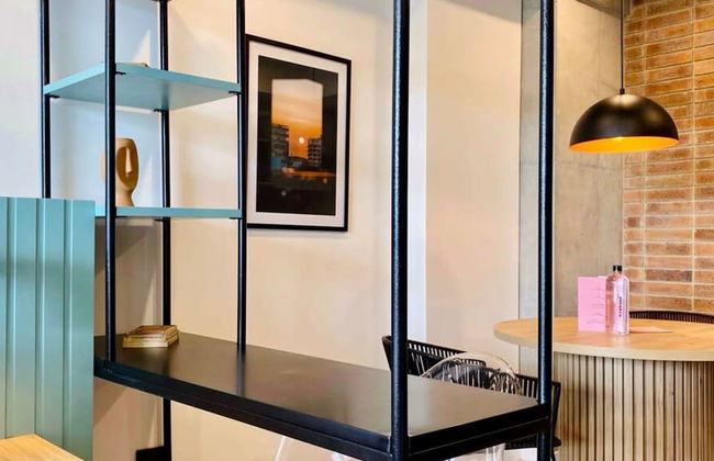 w Astounding Loft in Virrey - Photo 5